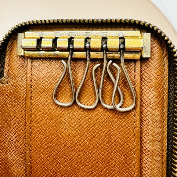 EUC Vintage Louis Vuitton Monogram Canvas Zip Around Multicles Key Holder - Picture 12 of 15